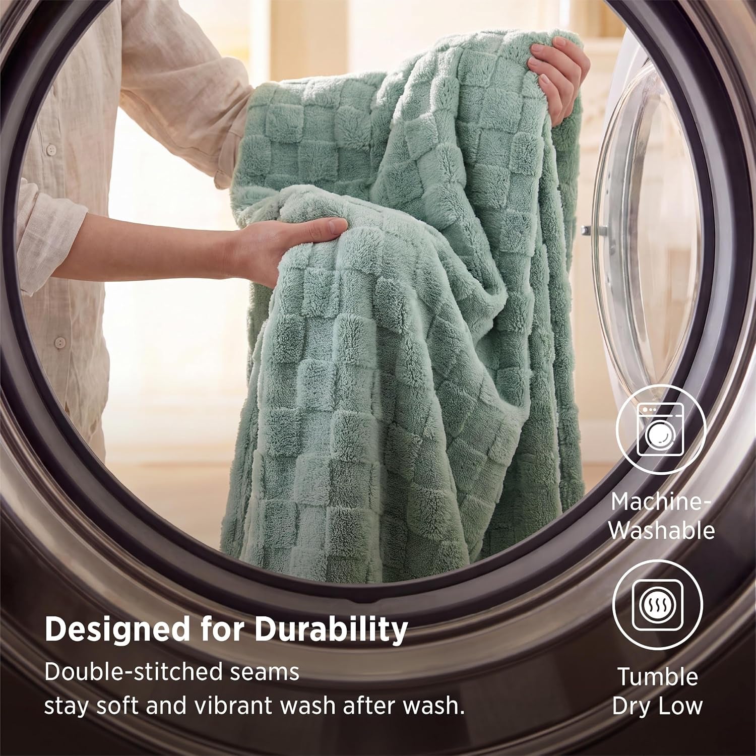 Bedsure Gentlesoft Sage Green Throw Blanket for Couch - Checkered Cute Fleece Blankets, Soft Cozy Summer Throw for Bedroom Home Decor Gifts for Mom Girls, Green, 50X60 Inches