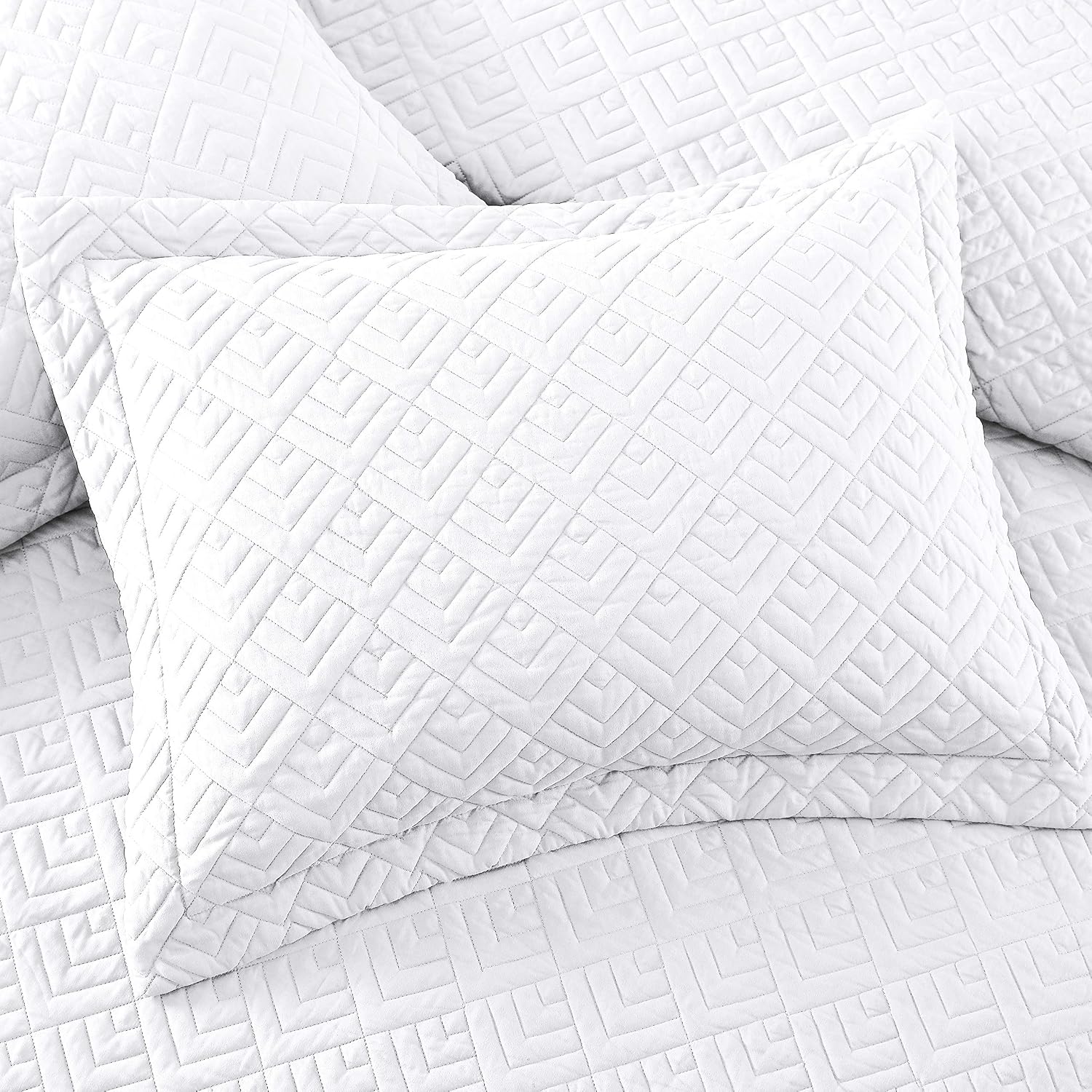 Quilt Set Queen Size Summer Squares Pattern White Bedspread | Bedding Set for All Season Use, Soft & Breathable Coverlet,3-Piece Set Includes 2 Shams, Machine Washable